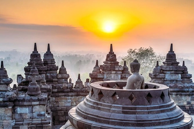 Patung Buddha Candi Borobudur