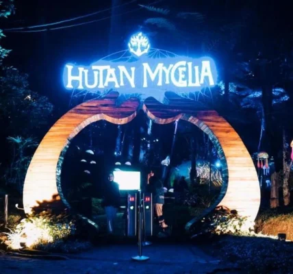 Membangun Generasi Pecinta Alam Di Hutan Mycelia di Bandung